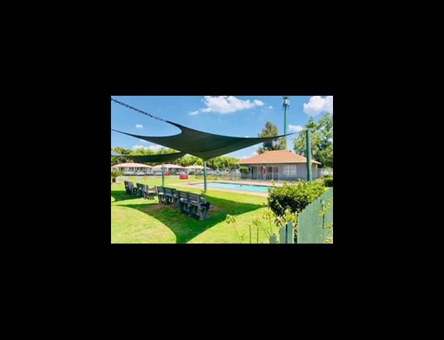 1 BEDROOM TOWNHOUSE FOR SALE IN COMET